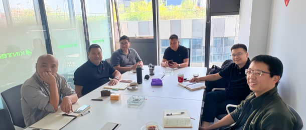 中源創(chuàng)能創(chuàng)始人一行蒞臨康泰股份進(jìn)行交流指導(dǎo)